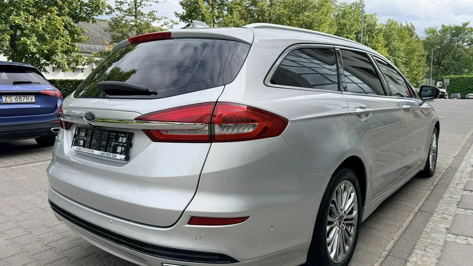 FORD Mondeo -