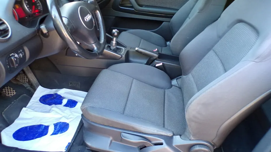 AUDI A3 -