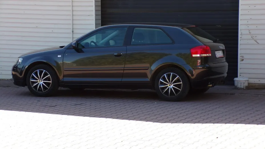 AUDI A3 -