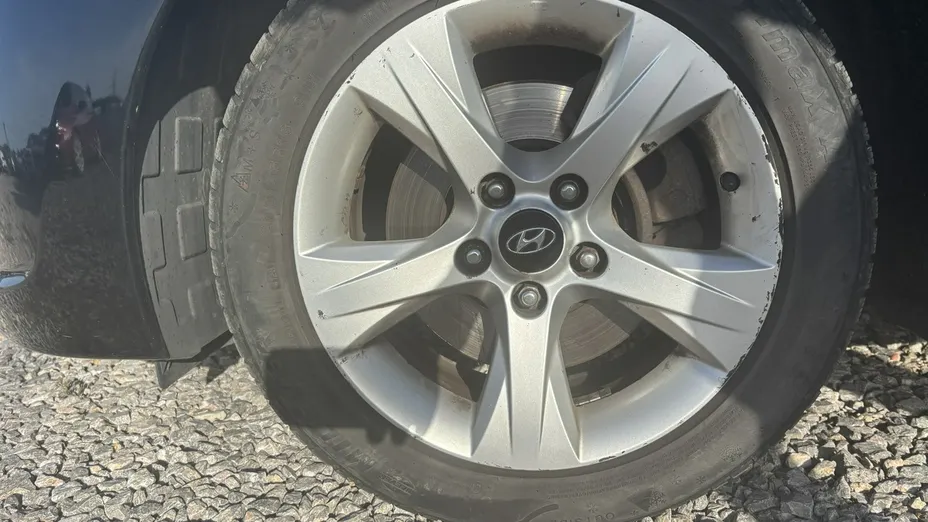 HYUNDAI i40 -