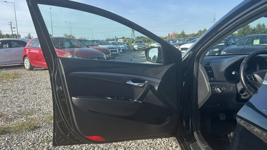 HYUNDAI i40 -