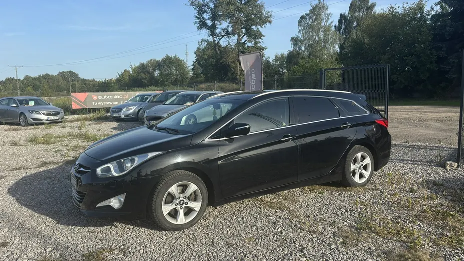 HYUNDAI i40 -