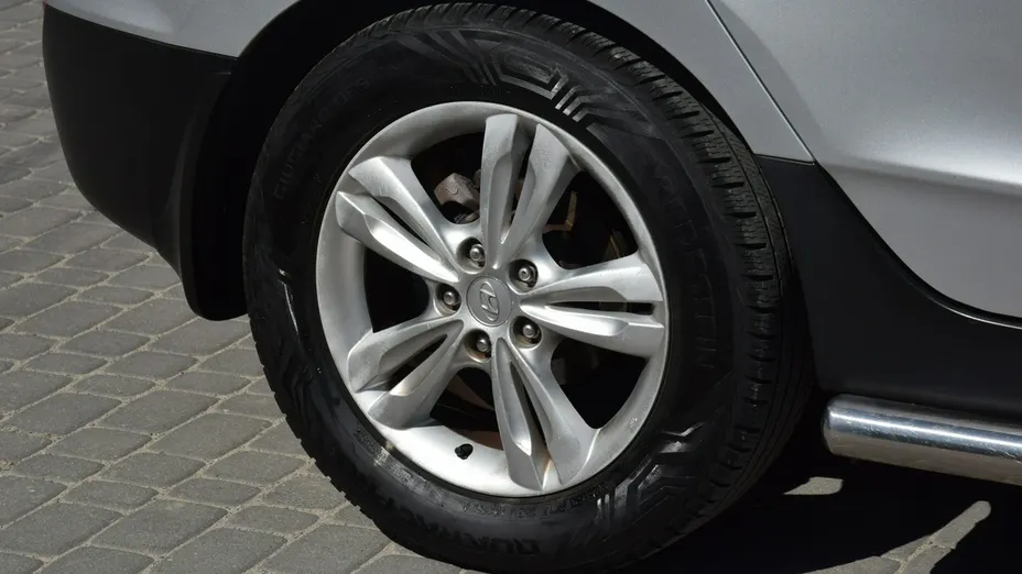 HYUNDAI ix35 -