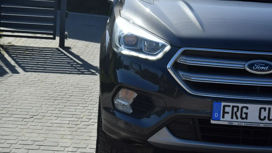 FORD Kuga -