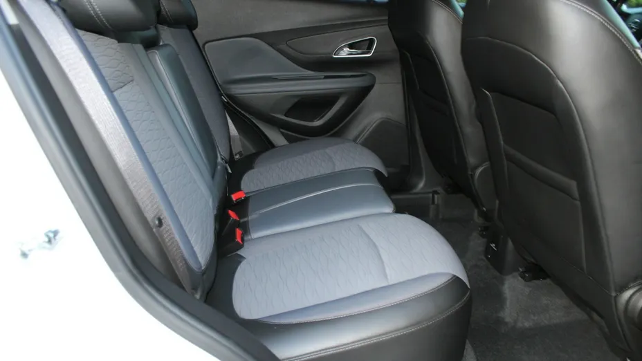 OPEL Mokka -