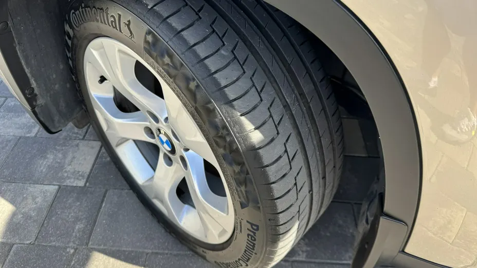 BMW X1 -
