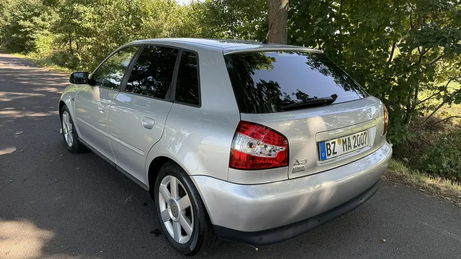 AUDI A3 Sportback -