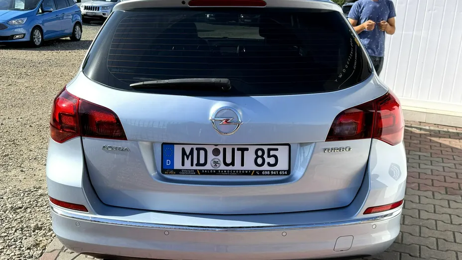 OPEL Astra -