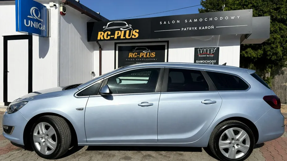 OPEL Astra -