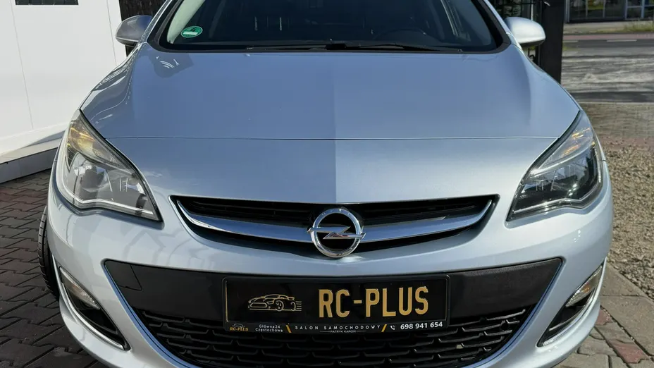 OPEL Astra -