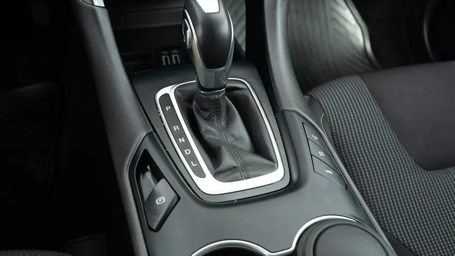 FORD Mondeo -