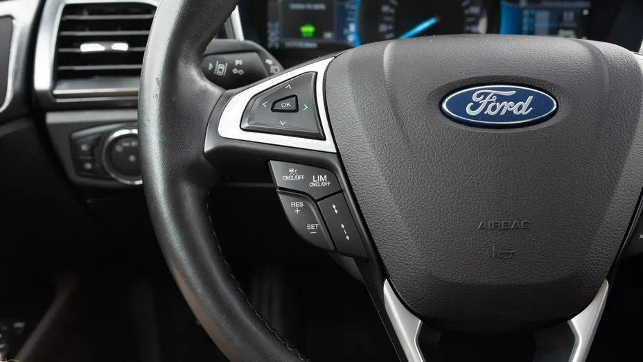 FORD Mondeo -
