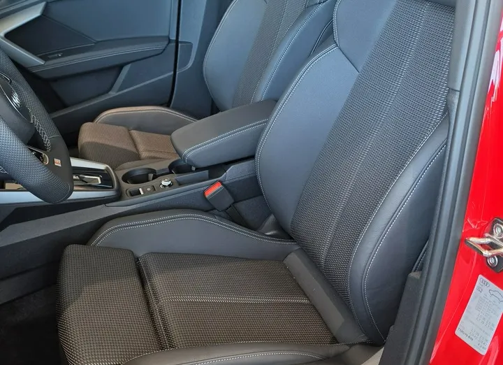 AUDI A3 Sportback -