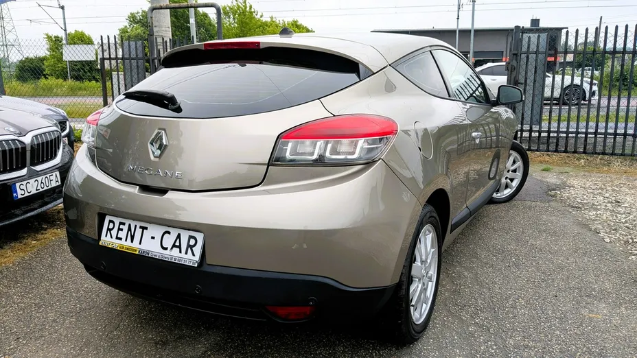 RENAULT Megane -