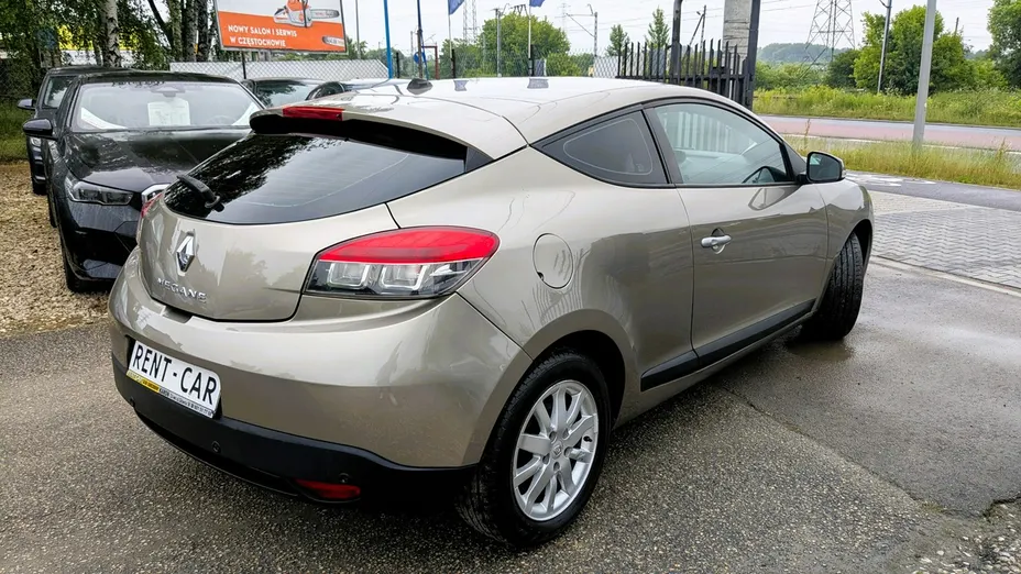 RENAULT Megane -