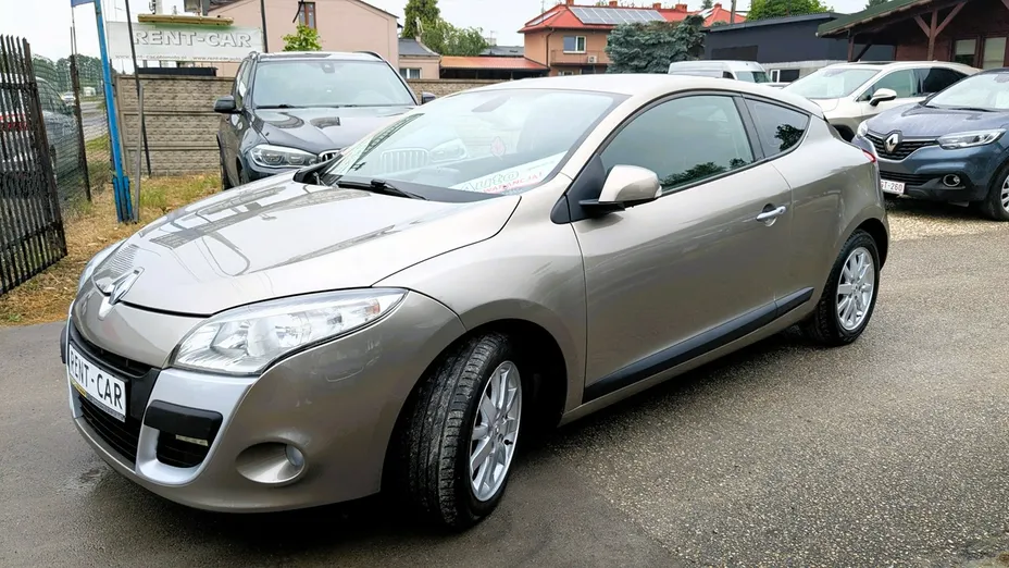 RENAULT Megane -