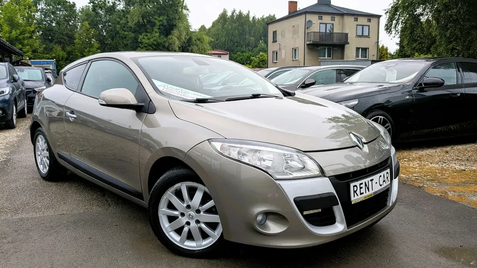 RENAULT Megane -