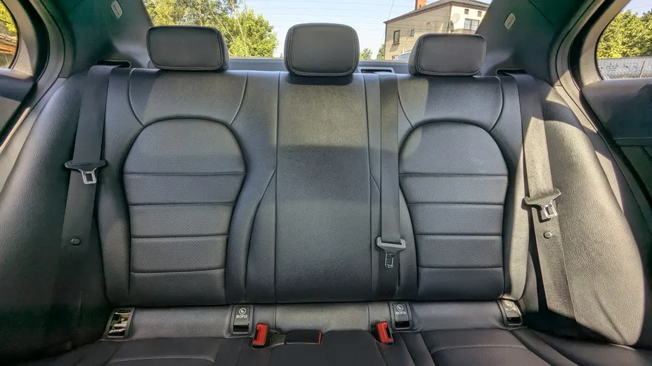 MERCEDES-BENZ C Klasa -