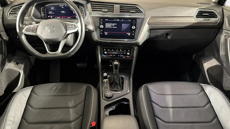 VOLKSWAGEN Tiguan Allspace -