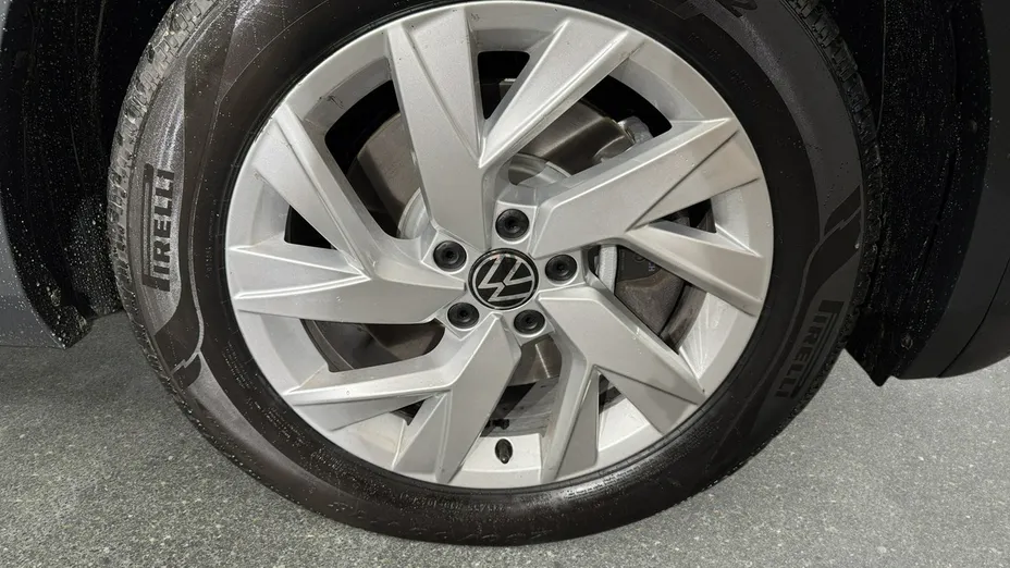 VOLKSWAGEN Tiguan Allspace -