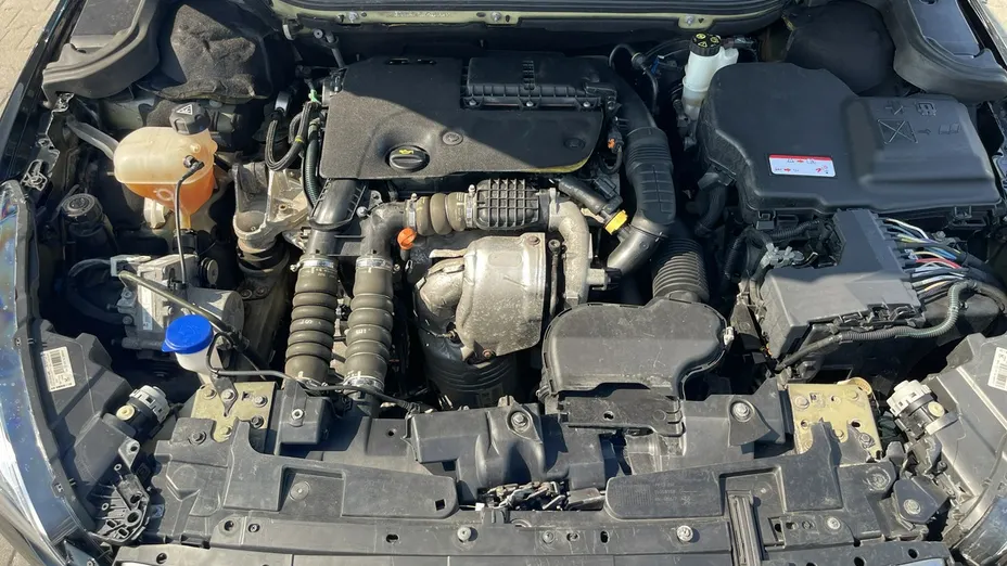 PEUGEOT 508 -