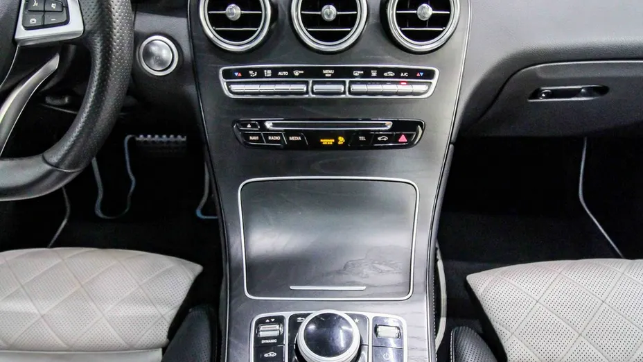 MERCEDES-BENZ GLC -