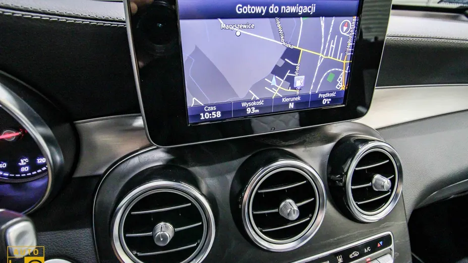 MERCEDES-BENZ GLC -
