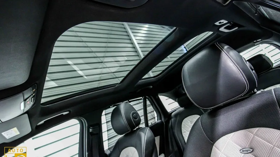 MERCEDES-BENZ GLC -
