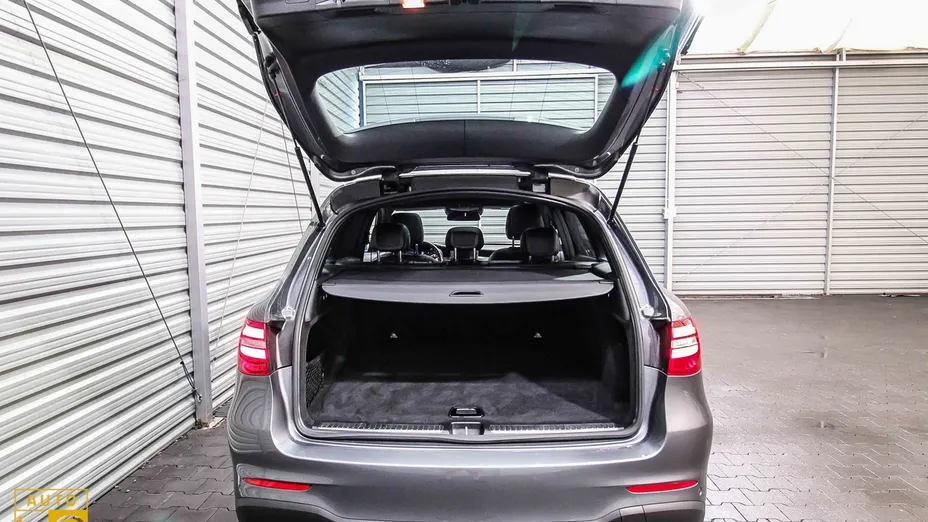 MERCEDES-BENZ GLC -