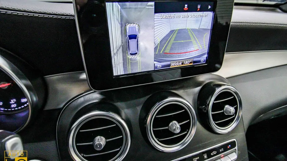 MERCEDES-BENZ GLC -
