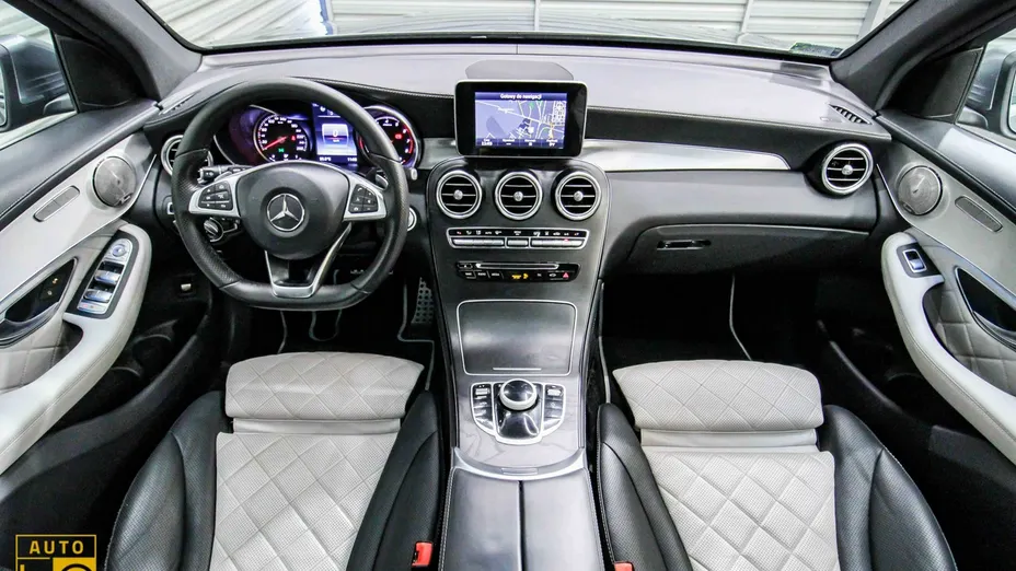 MERCEDES-BENZ GLC -