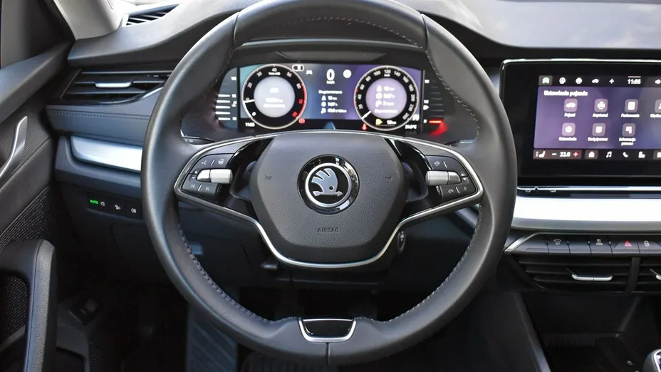 SKODA Octavia -