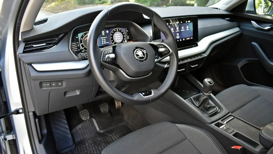 SKODA Octavia -