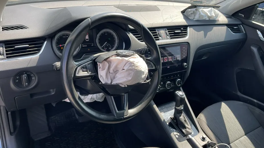 SKODA Octavia -