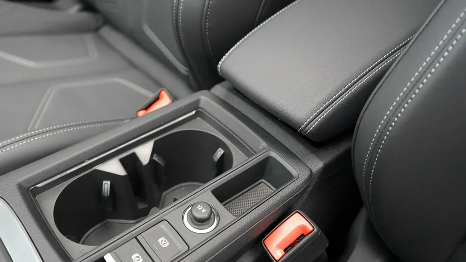 AUDI Q3 -