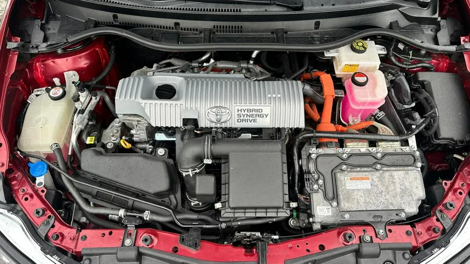 TOYOTA Auris -