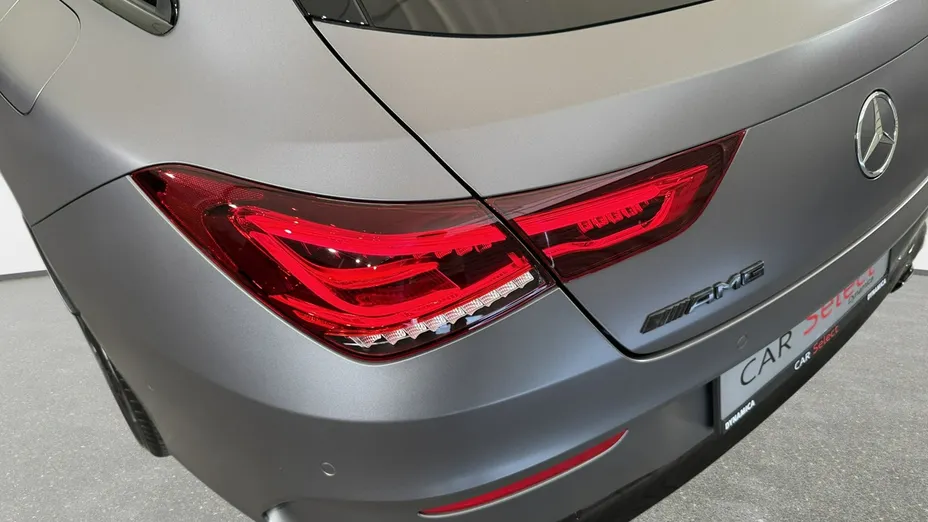 MERCEDES-BENZ CLA -