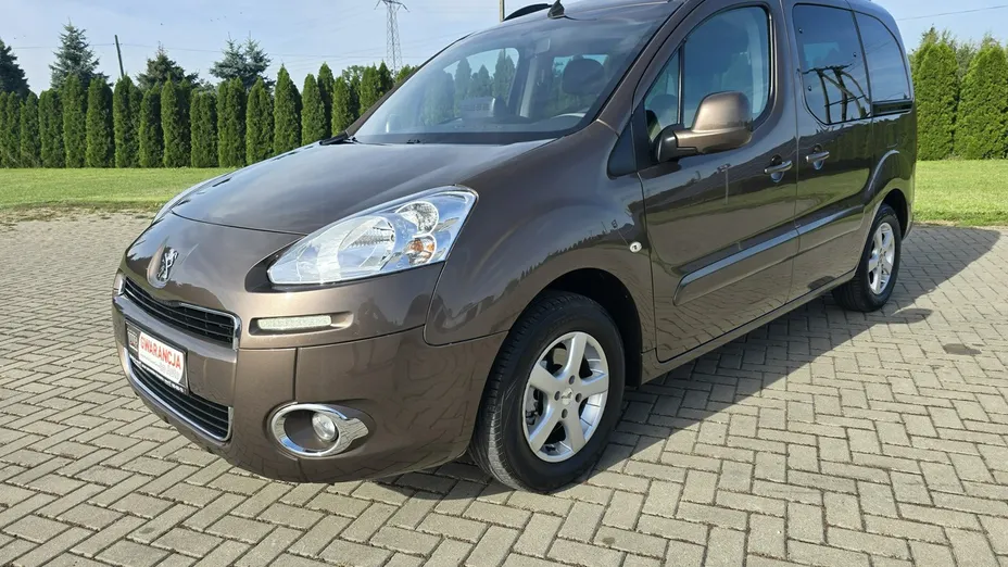 PEUGEOT Partner -