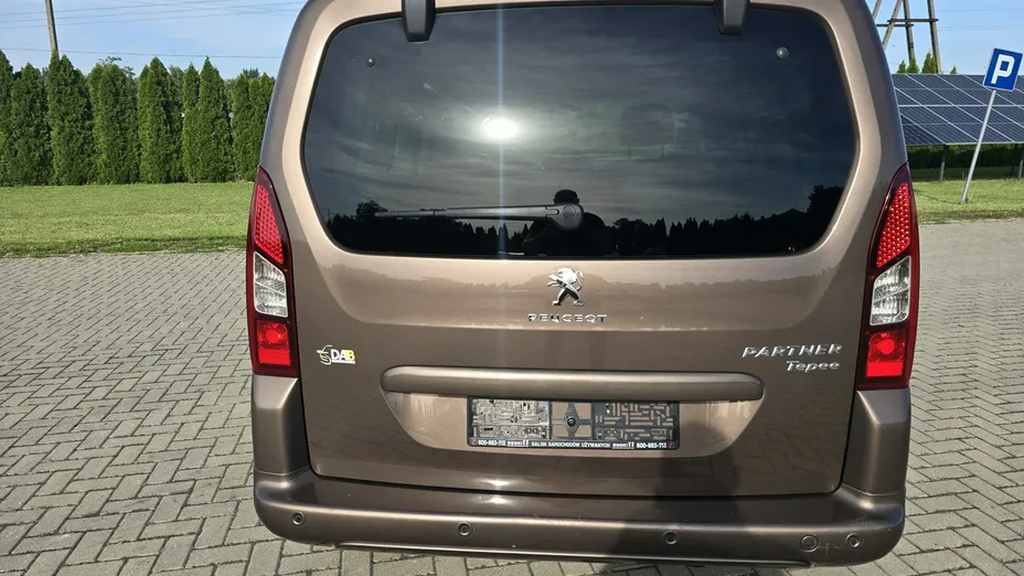 PEUGEOT Partner -