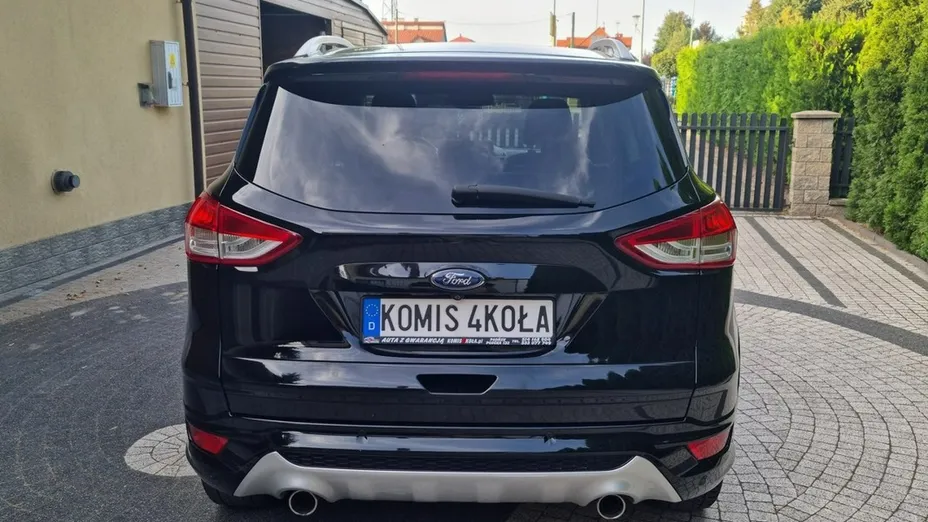 FORD Kuga -