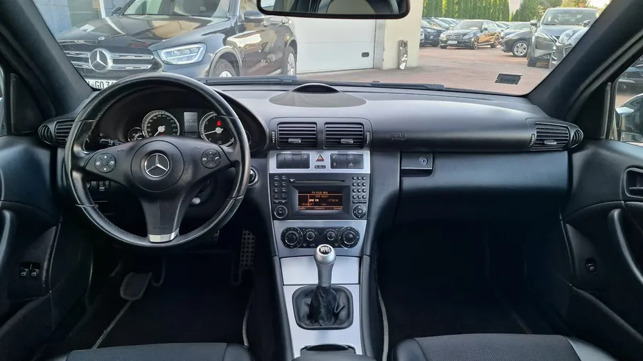 MERCEDES-BENZ CLC -