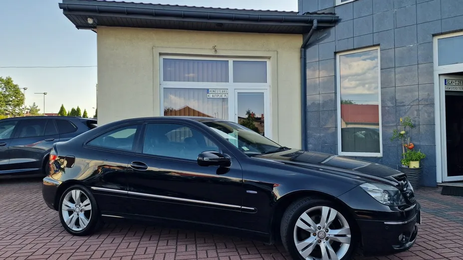 MERCEDES-BENZ CLC -