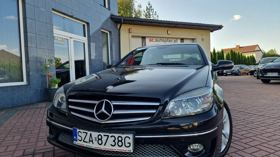 MERCEDES-BENZ CLC -