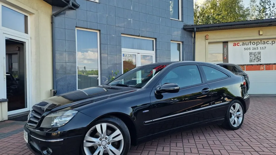 MERCEDES-BENZ CLC -