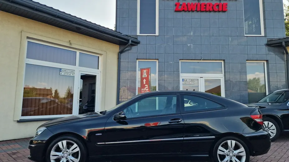 MERCEDES-BENZ CLC -
