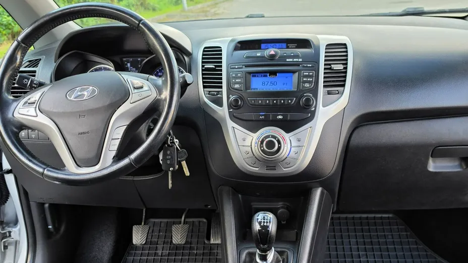 HYUNDAI ix20 -