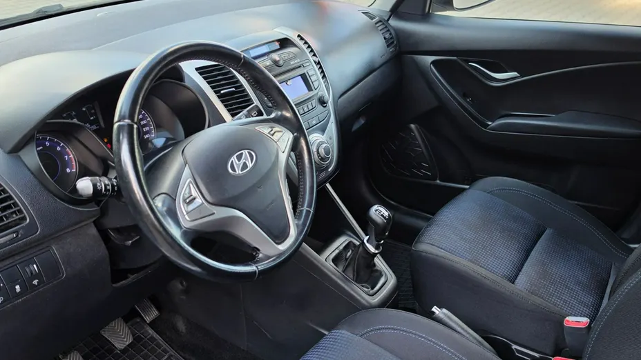 HYUNDAI ix20 -