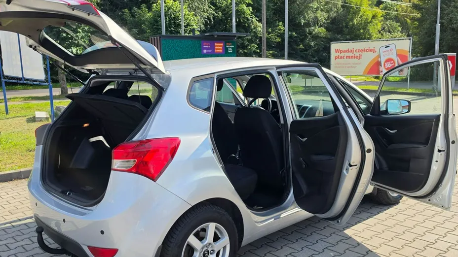 HYUNDAI ix20 -