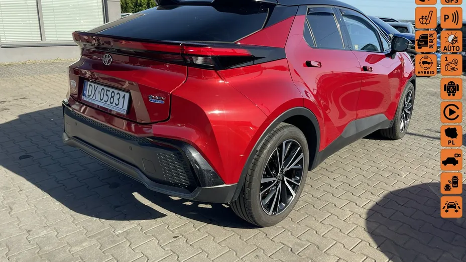 TOYOTA C-HR -