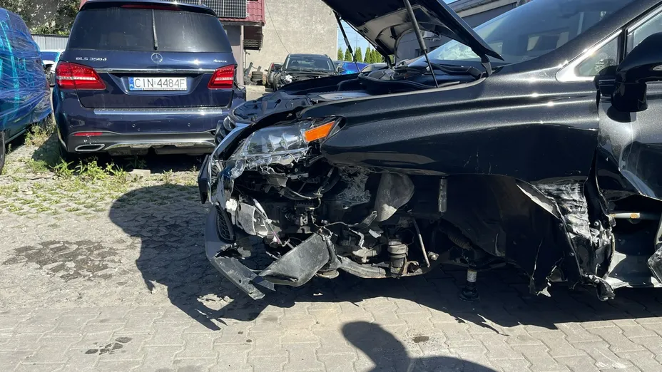 LEXUS RX -